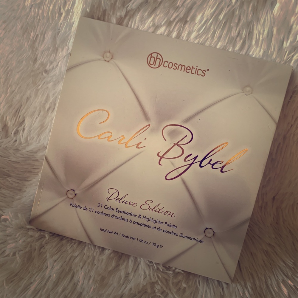 Carli Bybel Deluxe Edition Make Up Palette